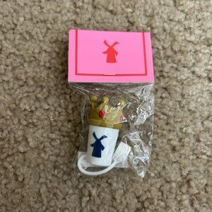 Dutch Bros Passenger Princess Straw Topper